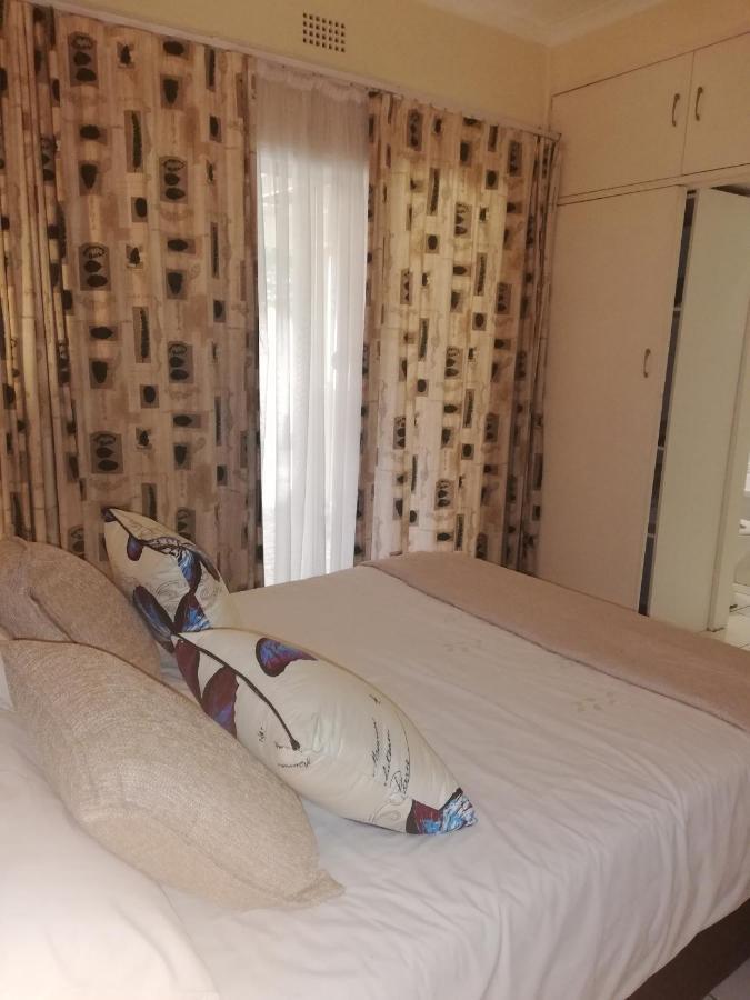 Matina Guest House Joanesburgo Exterior foto